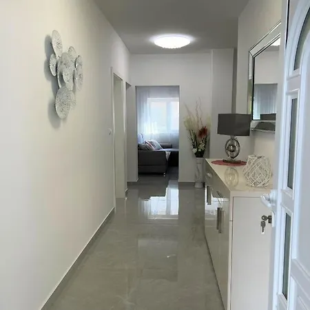 Apartment Makarska Μακάρσκα