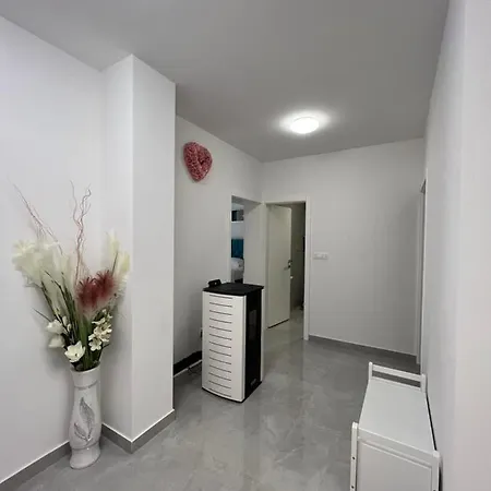 Διαμέρισμα Apartment Makarska