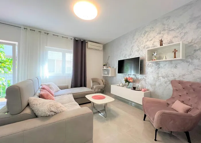 דירה Apartment Makarska *