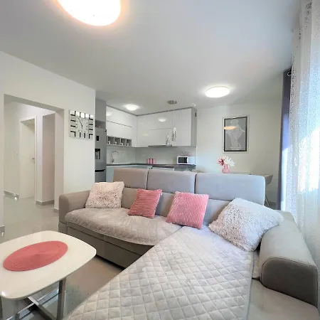 Apartment Makarska