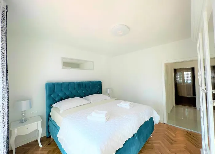 Apartment Makarska * Makarska